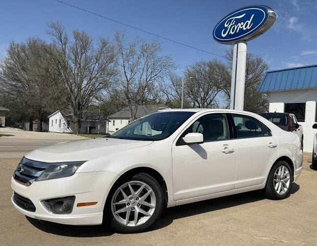 Used 2012 Ford Fusion SEL FWD image 1