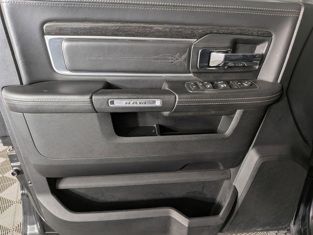 Used 2017 RAM 1500 Limited image 14