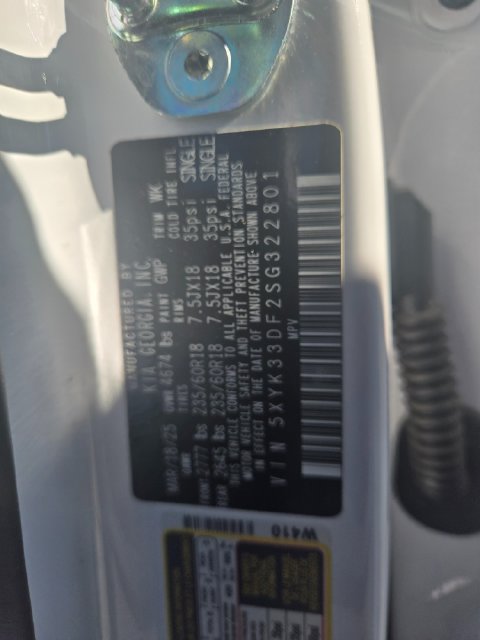 Used 2025 Kia Sportage EX FWD image 23