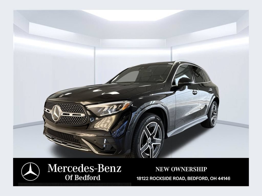 Used 2026 Mercedes-Benz GLC 300 4MATIC image 1