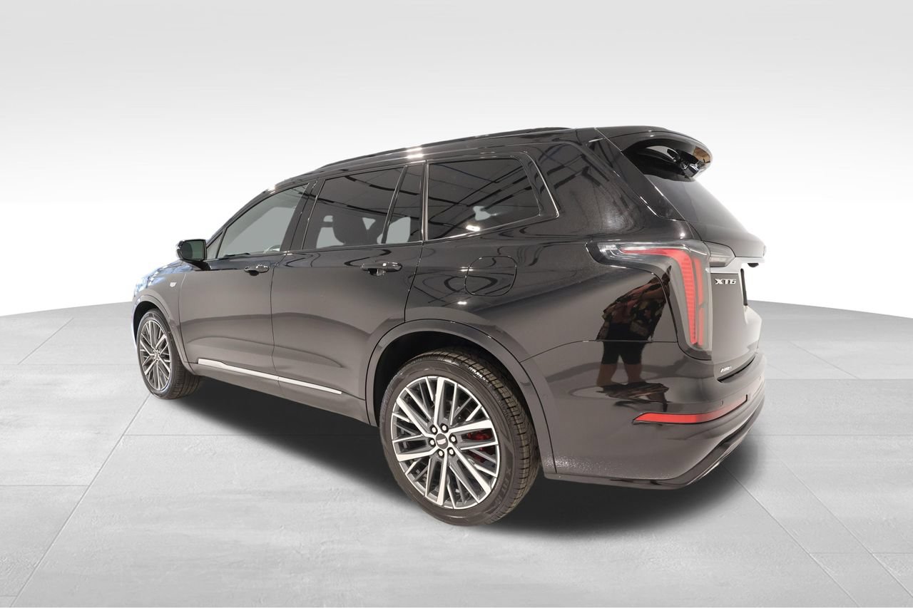 Certified 2024 Cadillac XT6 Sport w/ Technology Package AWD/4WD image 2