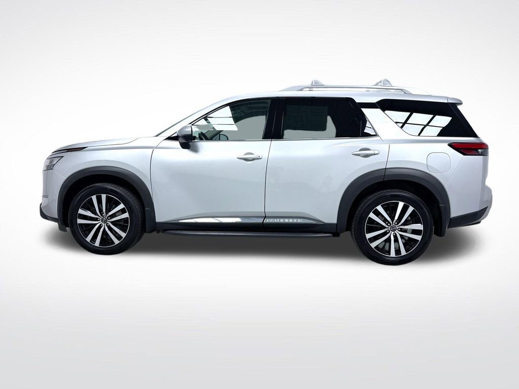 Used 2023 Nissan Pathfinder Platinum w/ Lighting Package (N93) AWD/4WD image 11