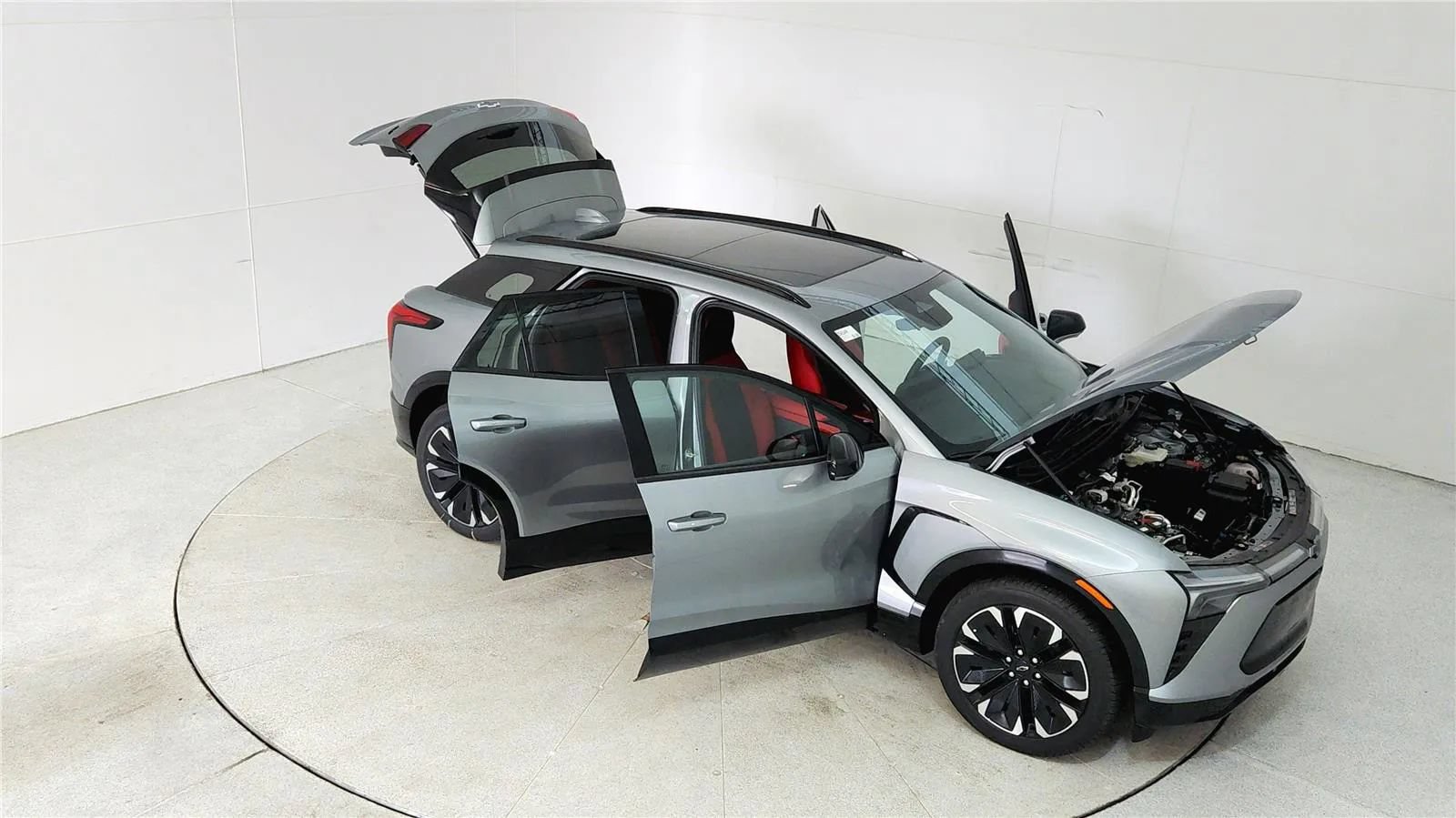 New 2025 Chevrolet Blazer EV RS RWD image 21