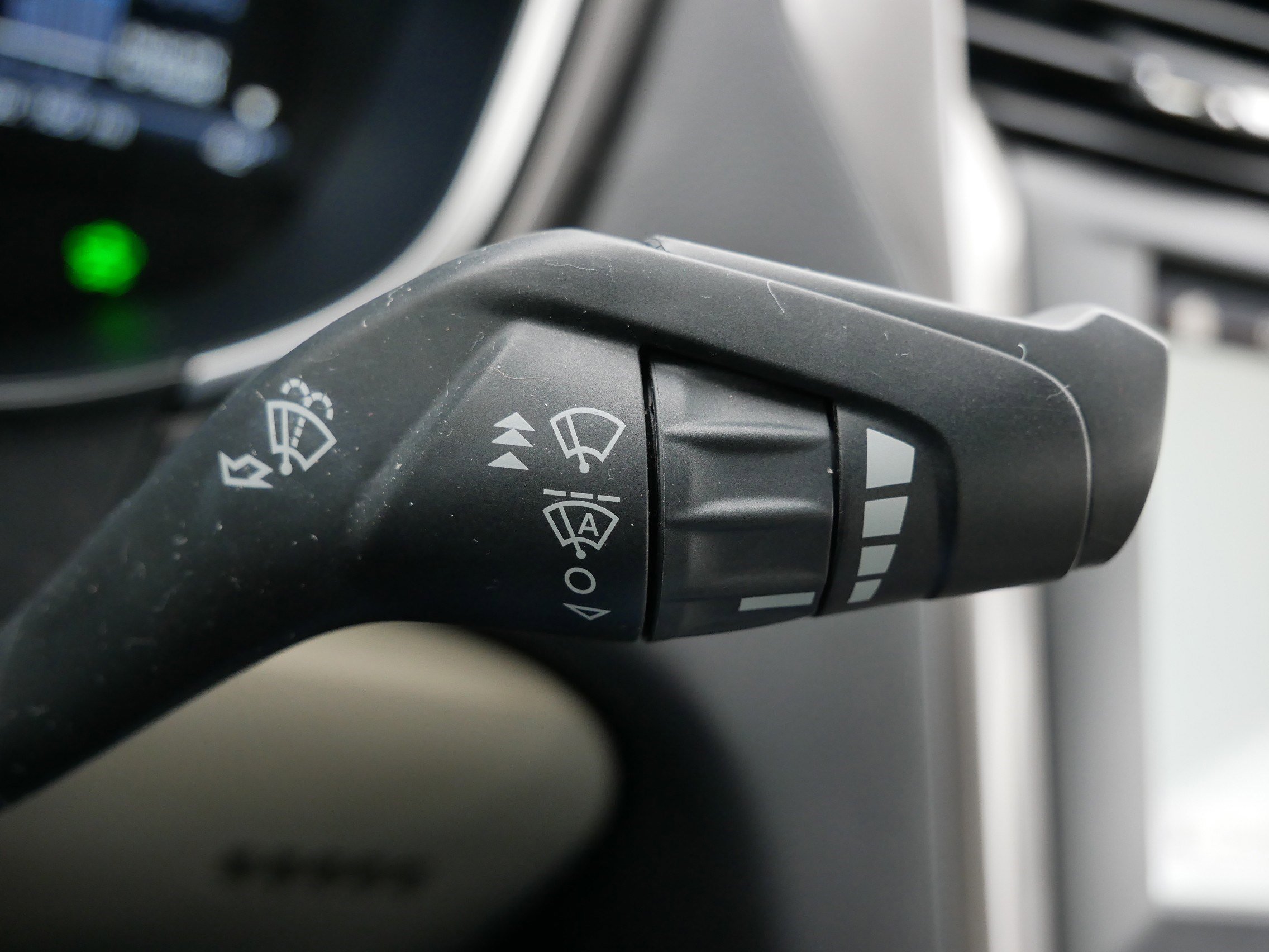 Used 2019 Ford Fusion SE image 31