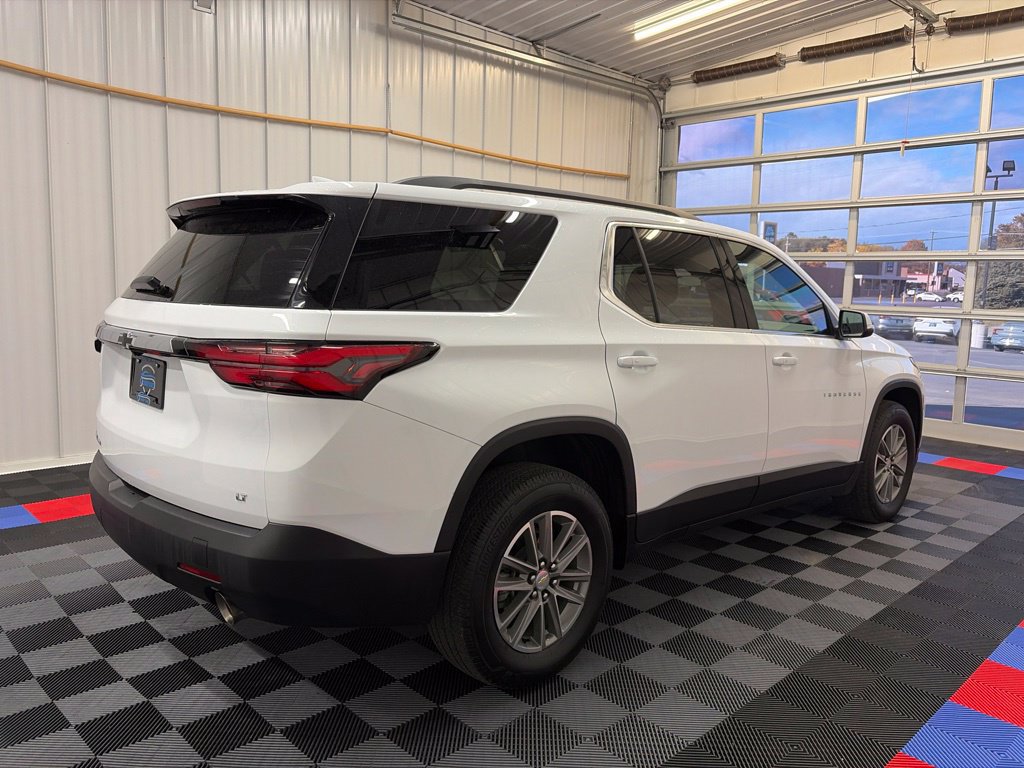 Used 2023 Chevrolet Traverse LT w/ LPO, Floor Liner Package AWD/4WD image 4