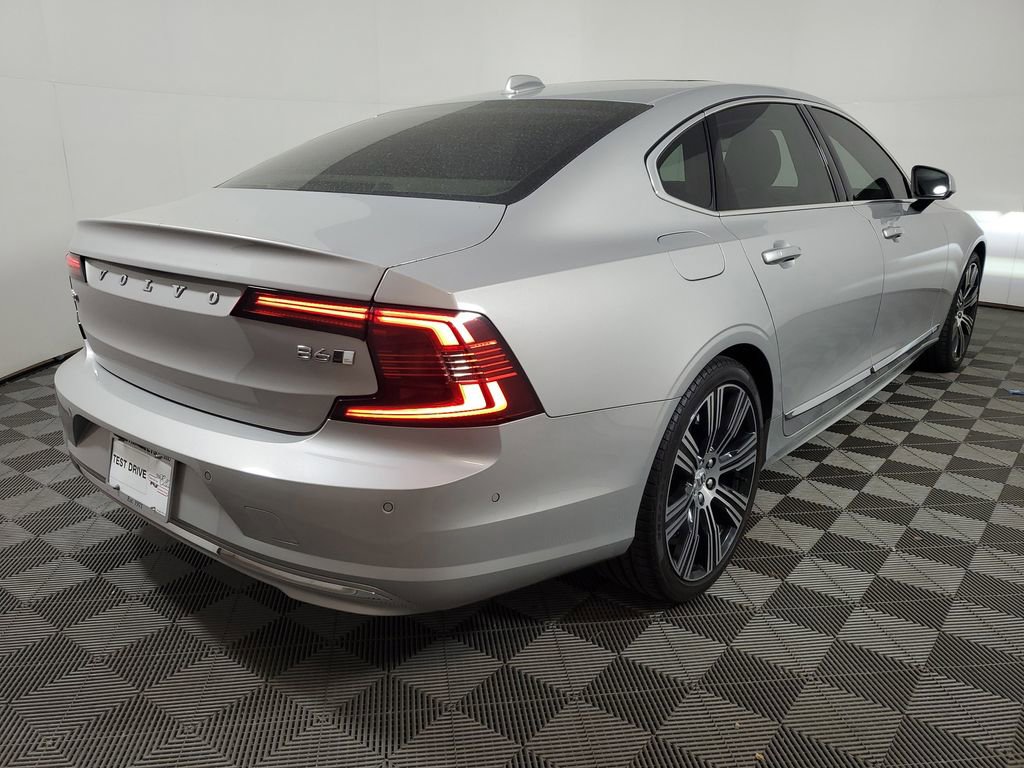 Used 2023 Volvo S90 B6 Plus w/ Protection Package Premier AWD/4WD image 6