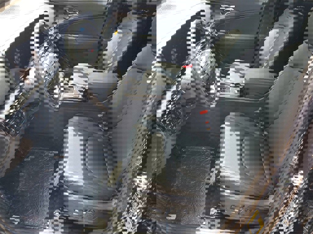 New 2026 Kia Sportage SX image 5