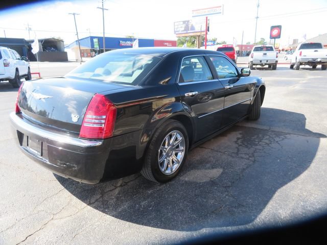 Used 2005 Chrysler 300 C RWD image 5