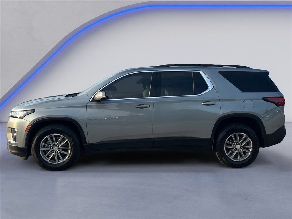 Used 2023 Chevrolet Traverse LT w/ LPO, Cargo Package AWD/4WD image 7