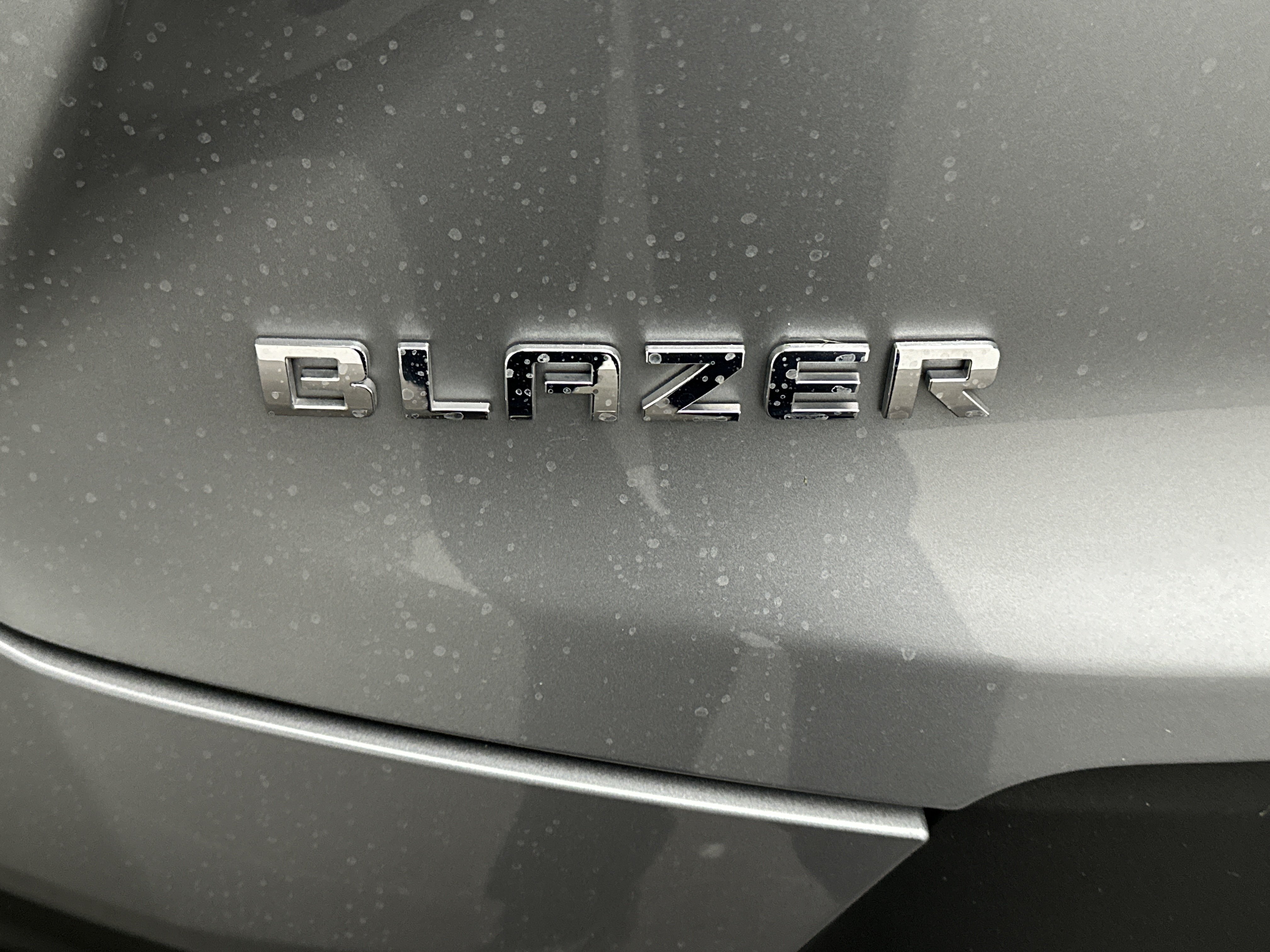 Used 2025 Chevrolet Blazer LT FWD image 11