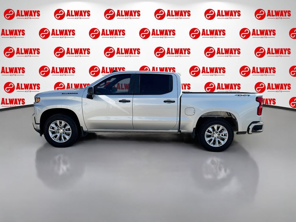 Used 2020 Chevrolet Silverado 1500 Custom w/ Custom Value Package AWD/4WD image 9