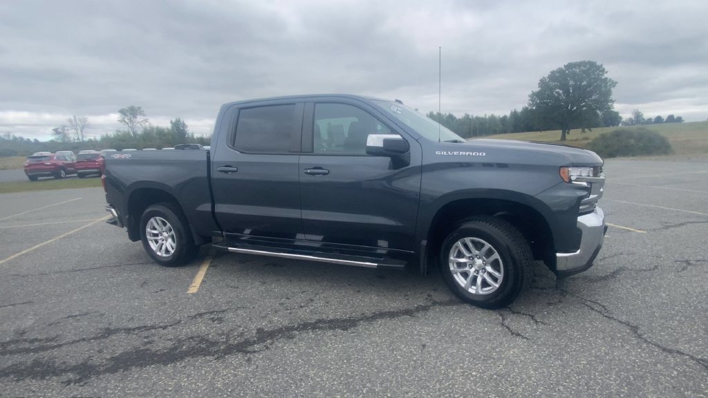 Certified 2022 Chevrolet Silverado 1500 Limited LT AWD/4WD image 2
