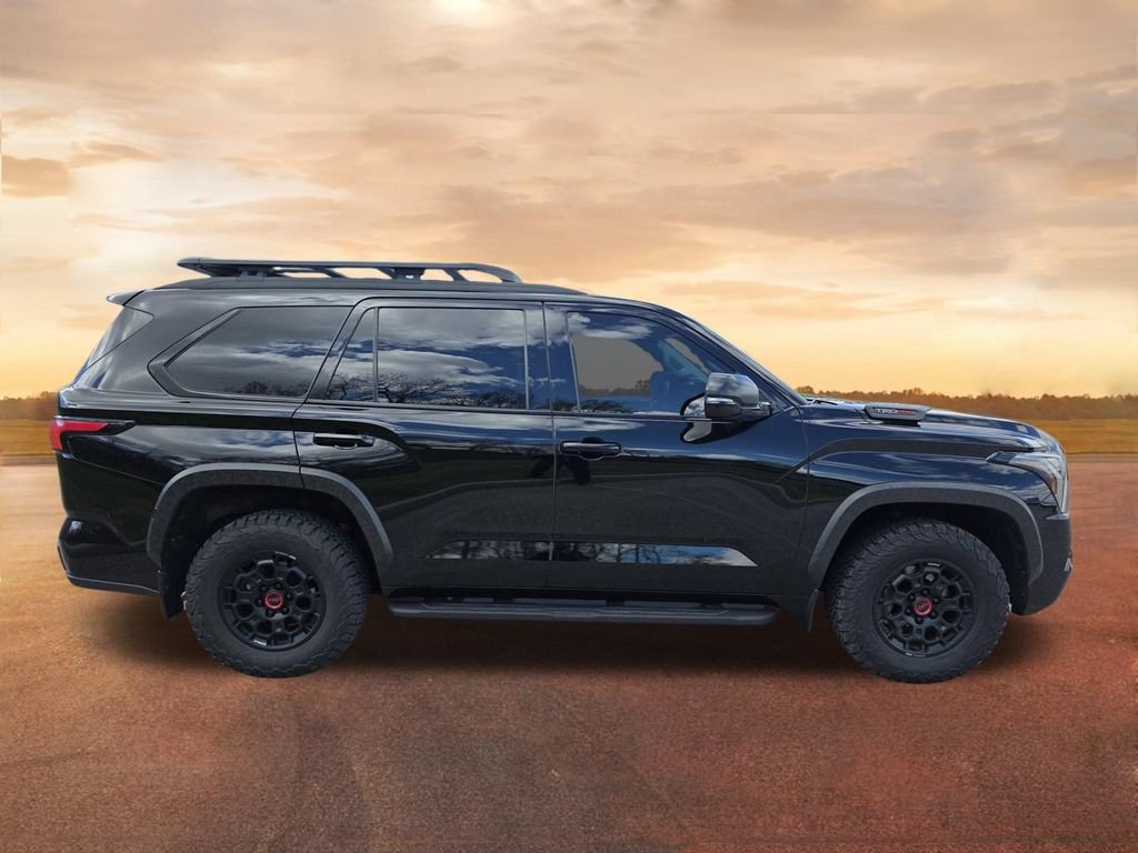 Used 2023 Toyota Sequoia TRD Pro AWD/4WD image 10