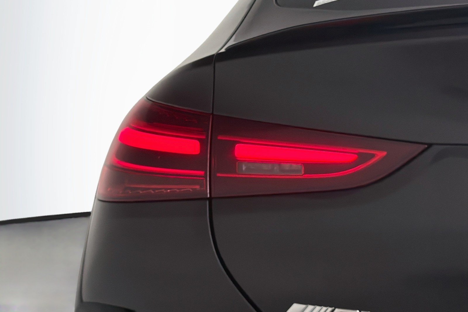 New 2026 Mercedes-Benz GLE 53 AMG 4MATIC Coupe image 16