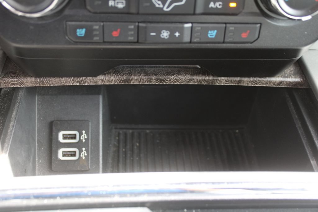 Used 2019 Ford F350 Lariat w/ Lariat Value Package AWD/4WD image 45