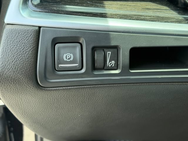 Used 2023 Cadillac XT5 Premium Luxury FWD image 27
