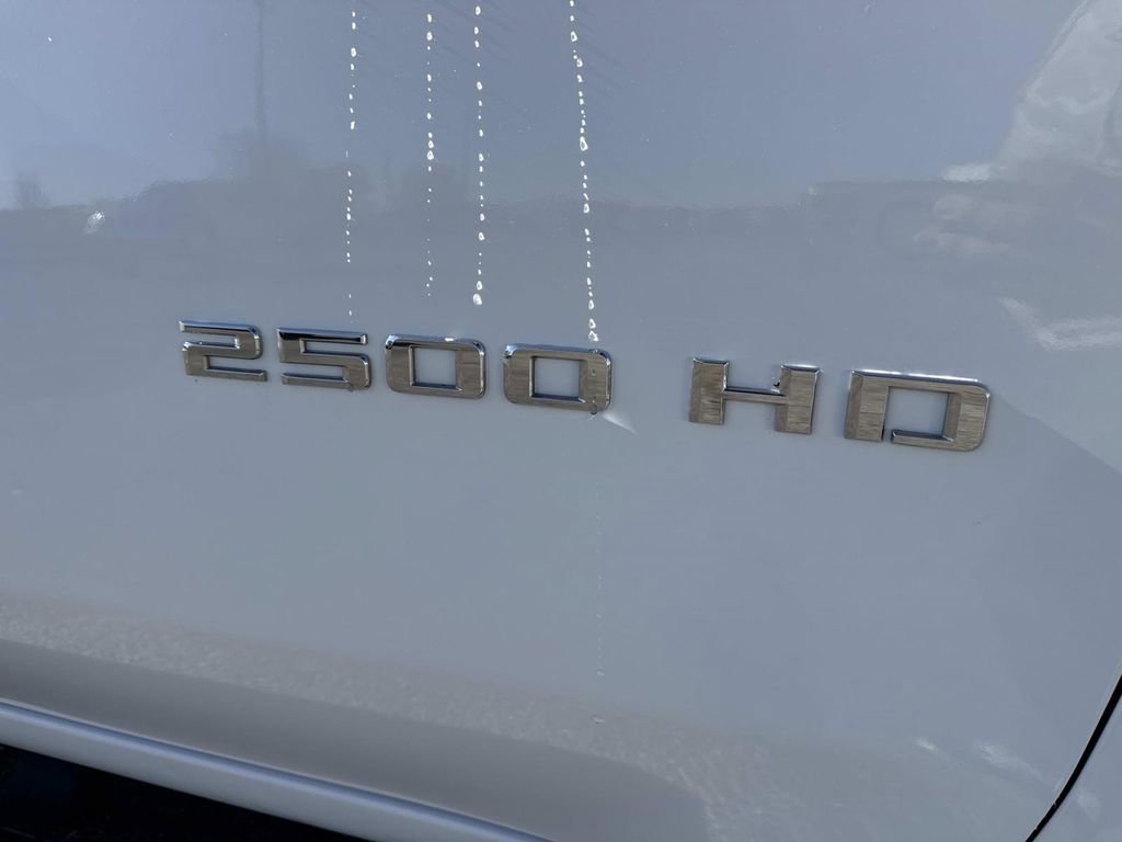 Used 2023 Chevrolet Silverado 2500 Custom w/ Custom Value Package image 12