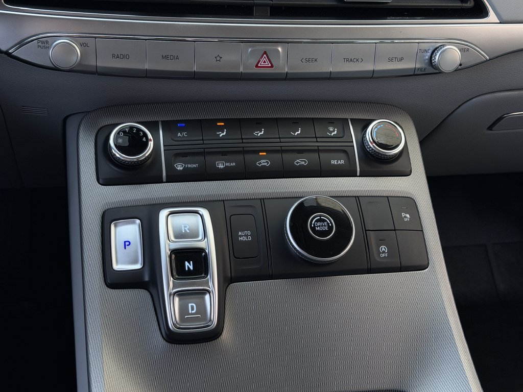 Used 2021 Hyundai Palisade SE FWD image 19