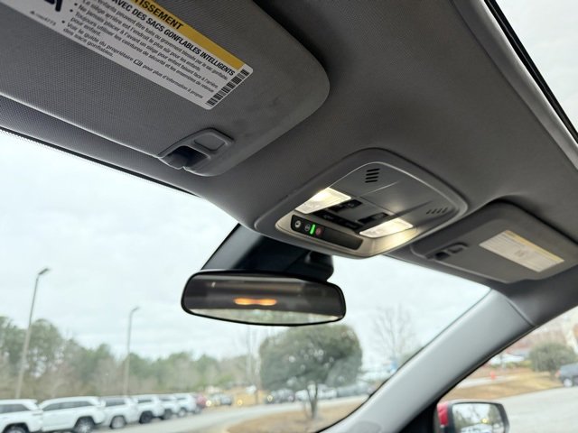 Used 2024 Chevrolet Malibu LT image 28