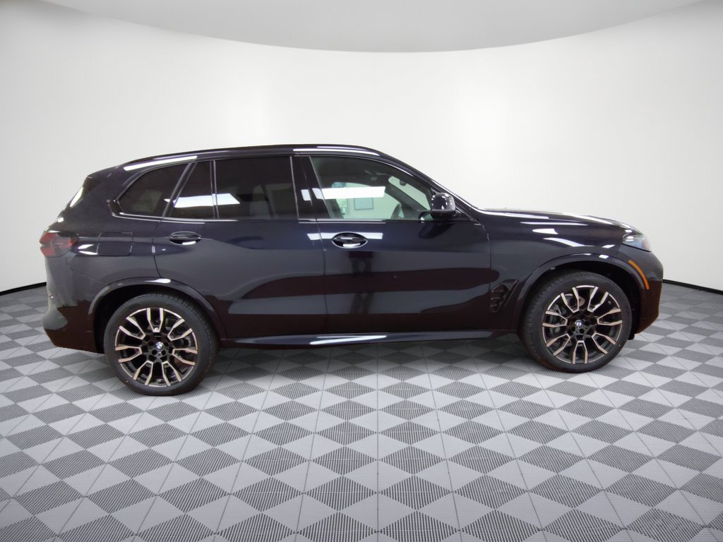 Used 2026 BMW X5 xDrive40i w/ M Sport Package AWD/4WD image 8