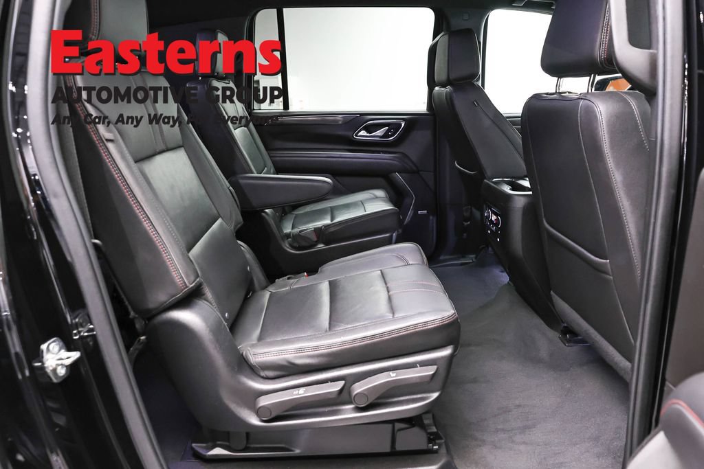 Used 2022 Chevrolet Suburban RST w/ Luxury Package AWD/4WD image 24