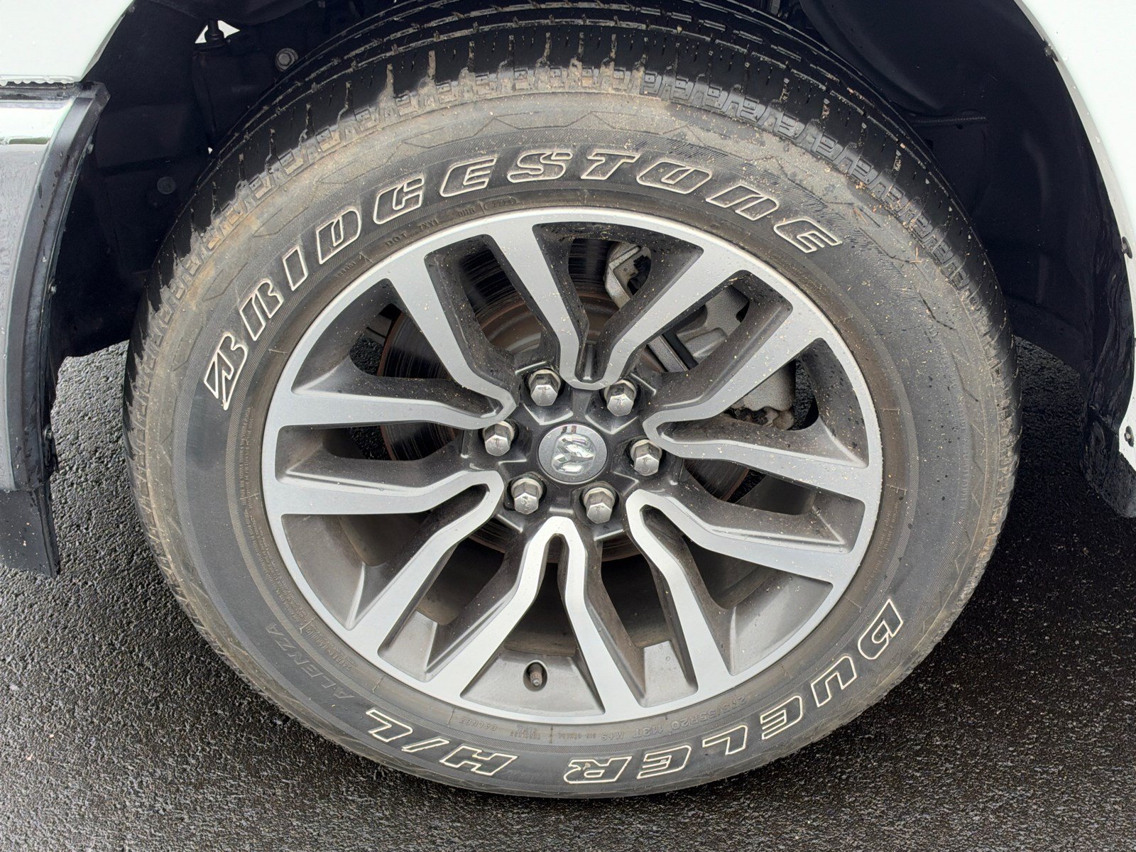 Used 2025 RAM 1500 Limited AWD/4WD image 11