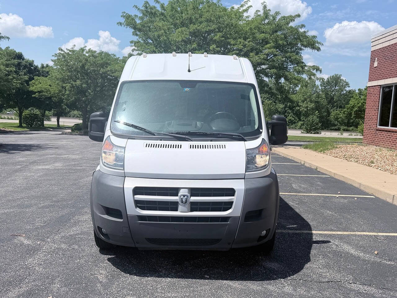 Used 2016 RAM ProMaster 3500 w/ Premium Appearance Group FWD image 4
