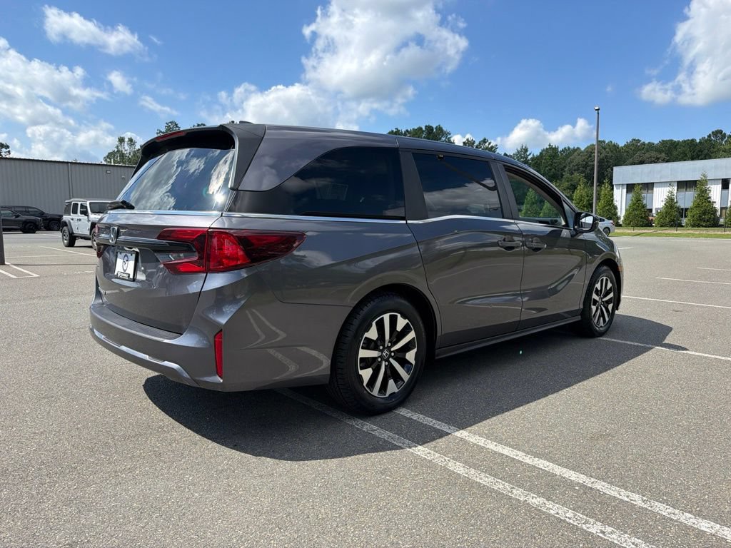 Used 2025 Honda Odyssey EX-L image 8