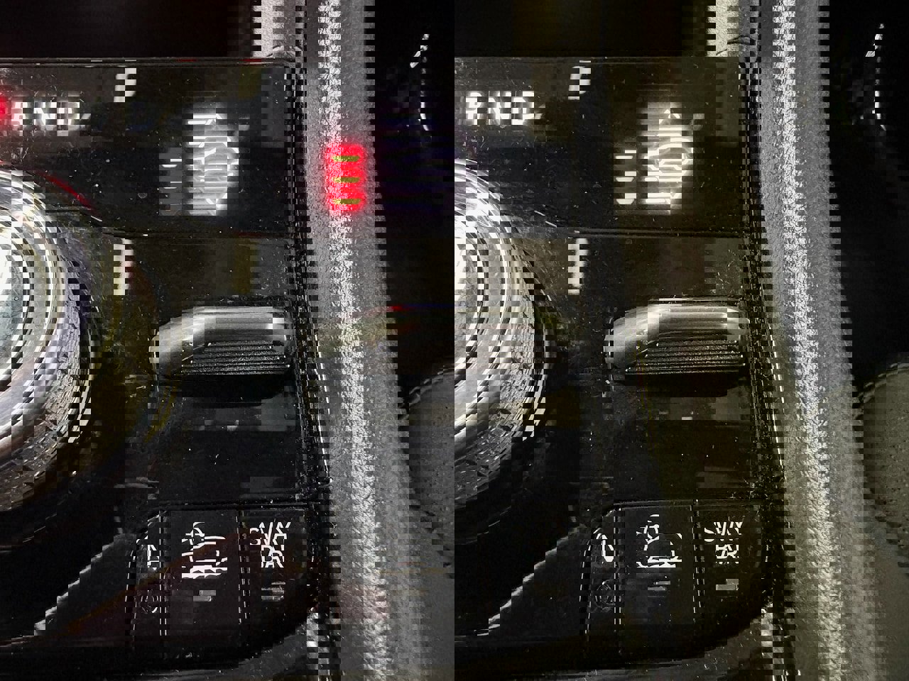 Used 2023 Jeep Grand Cherokee Trailhawk image 20