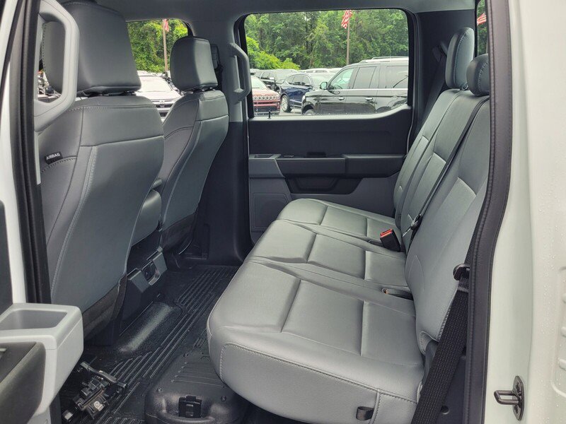 Used 2023 Ford F350 XL image 6