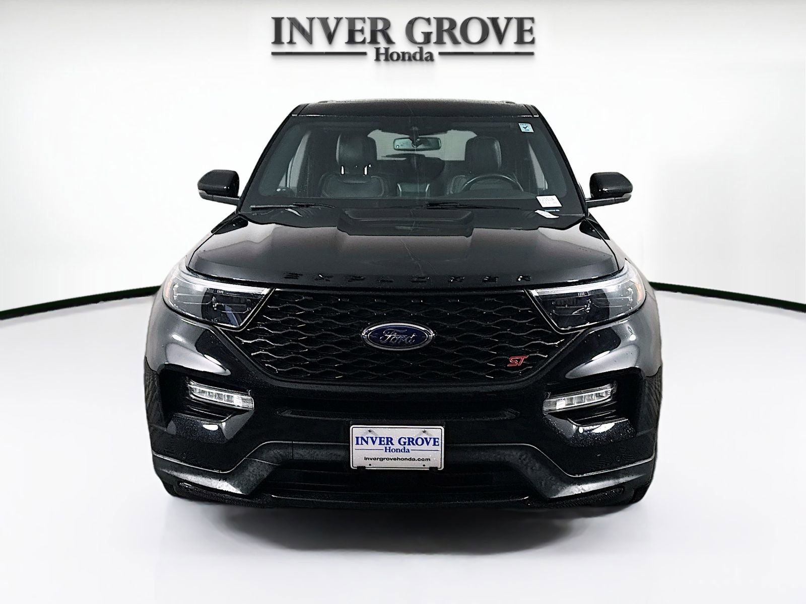 Used 2022 Ford Explorer ST w/ Equipment Group 401A image 2