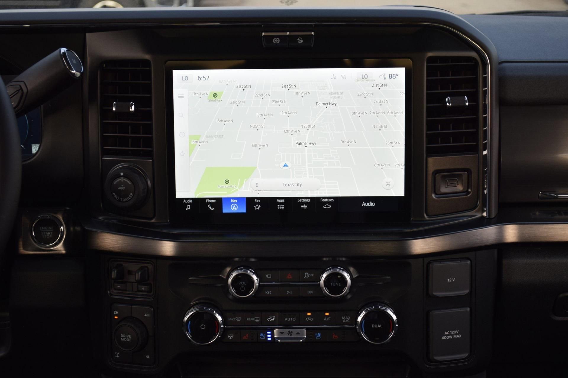 New 2026 Ford F250 Lariat w/ Black Appearance Package image 11