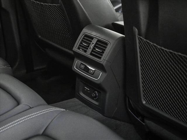 Used 2022 Audi Q5 2.0T Premium Plus w/ Premium Plus Package AWD/4WD image 18