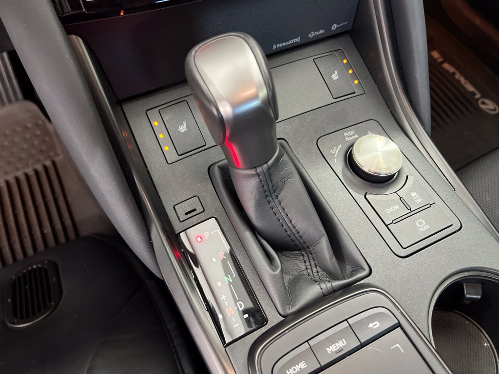 Used 2024 Lexus IS 350 F Sport RWD image 15