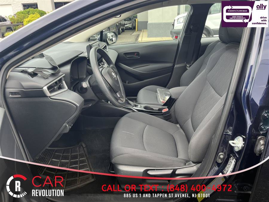 Used 2022 Toyota Corolla LE FWD image 11