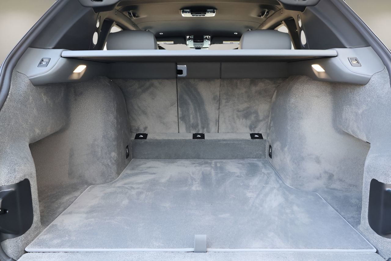 New 2026 Rolls-Royce Cullinan image 23