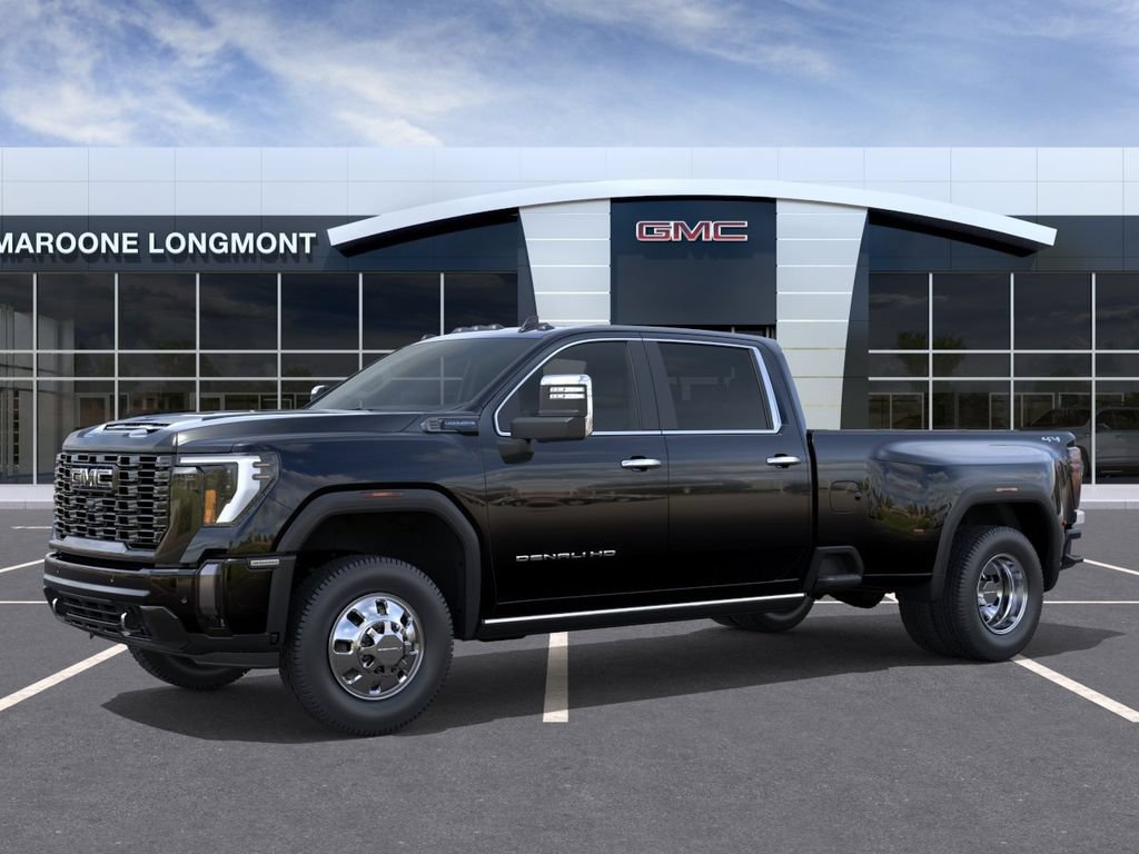 New 2026 GMC Sierra 3500 Denali Ultimate w/ LPO, Black Badging Package AWD/4WD image 2