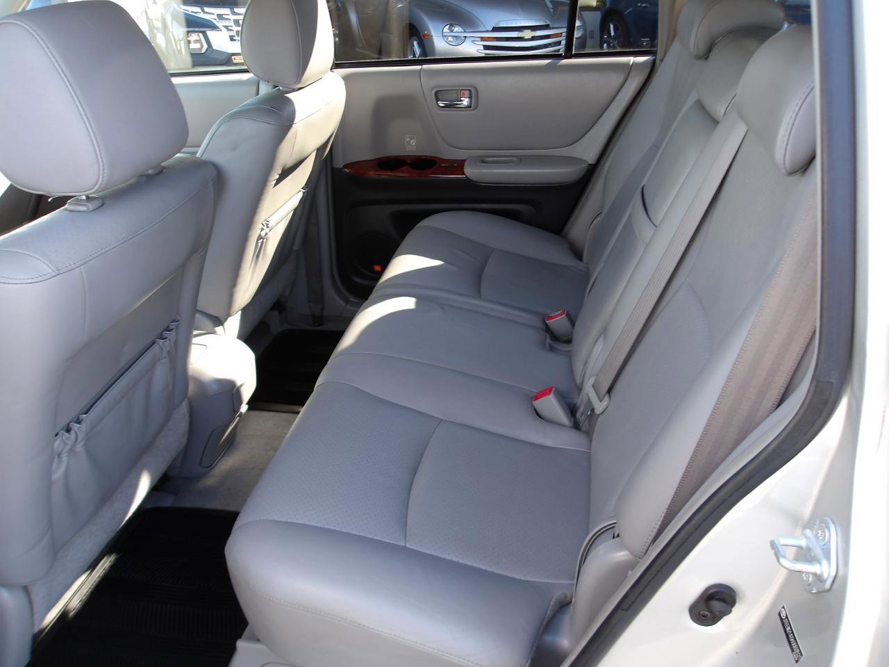 Used 2006 Toyota Highlander Limited AWD/4WD image 10