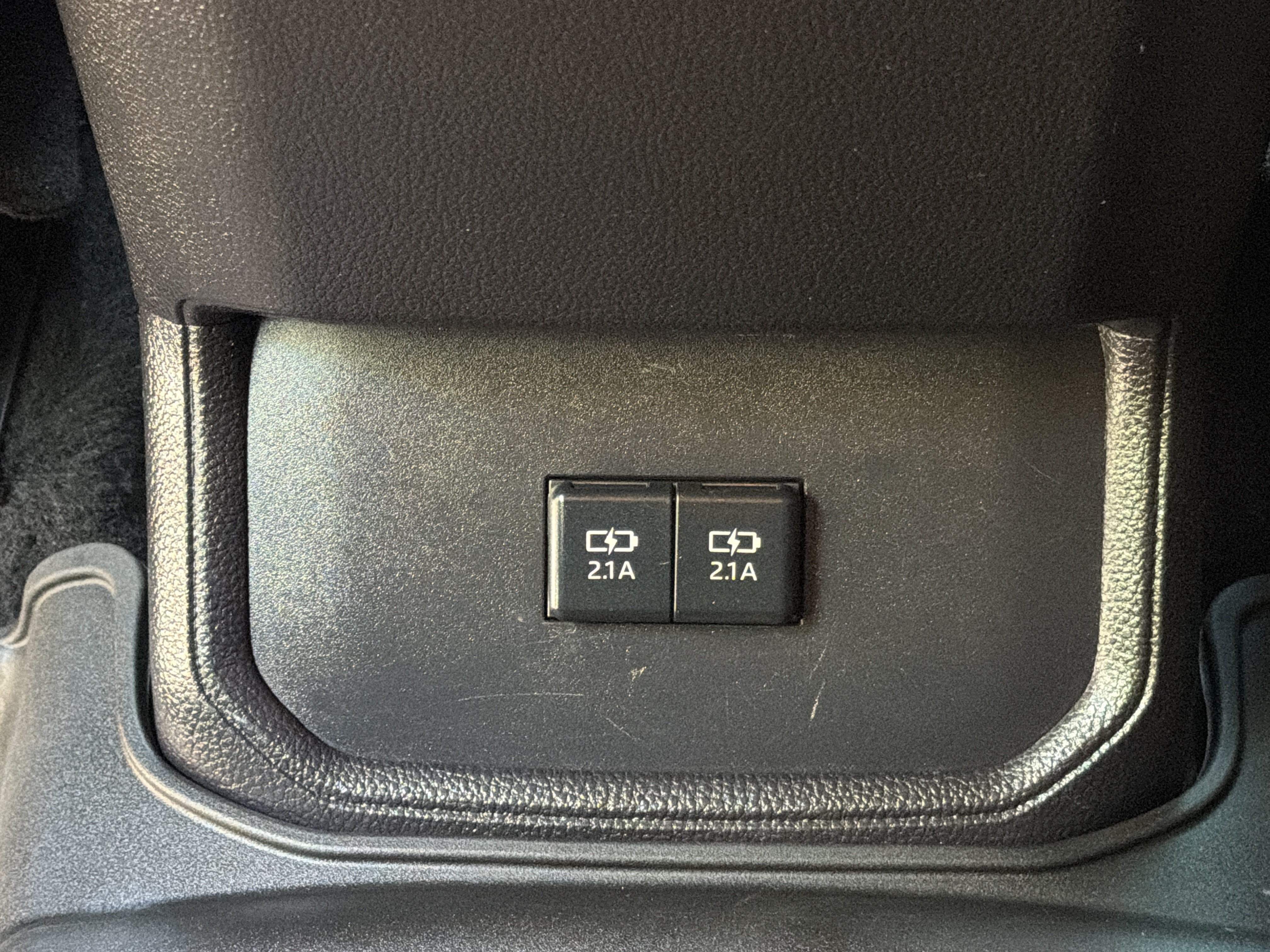Used 2021 Toyota Highlander XSE AWD/4WD image 23