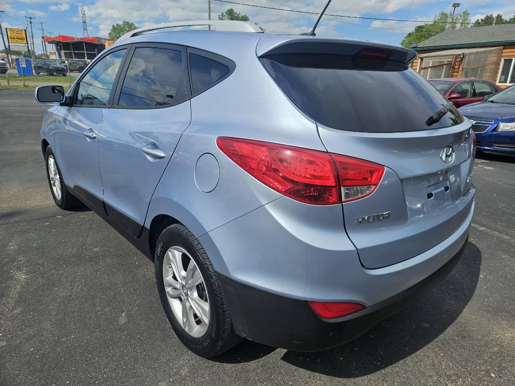 Used 2011 Hyundai Tucson GLS FWD image 7