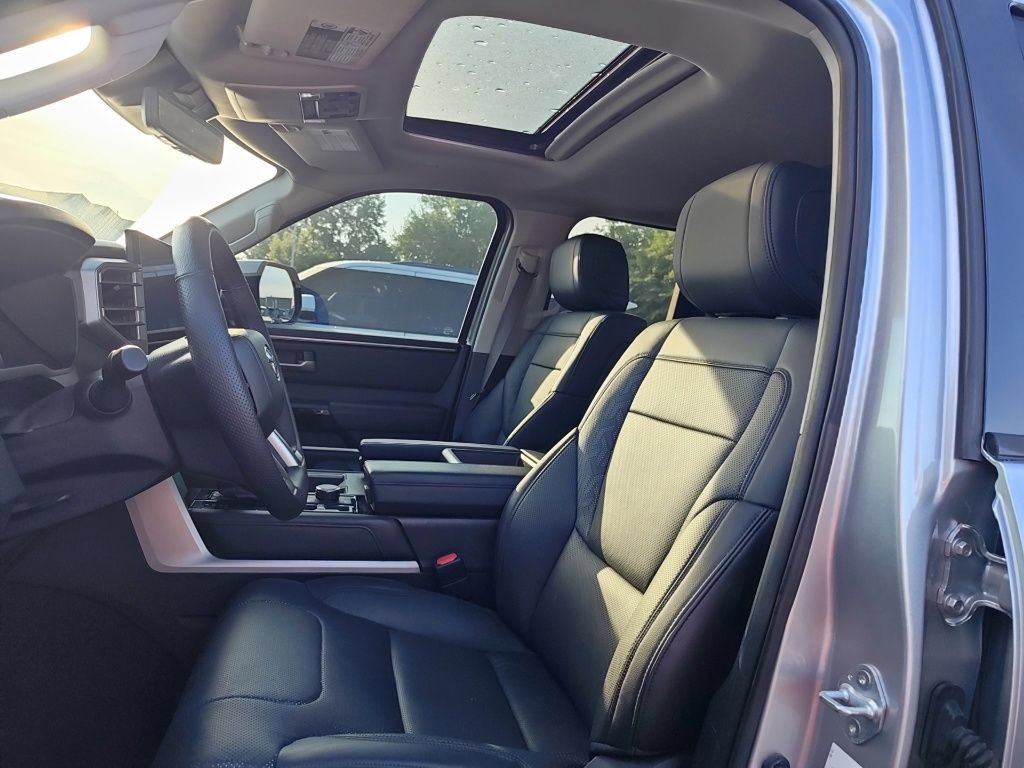 Used 2022 Toyota Tundra Limited w/ TRD Off-Road Package AWD/4WD image 10