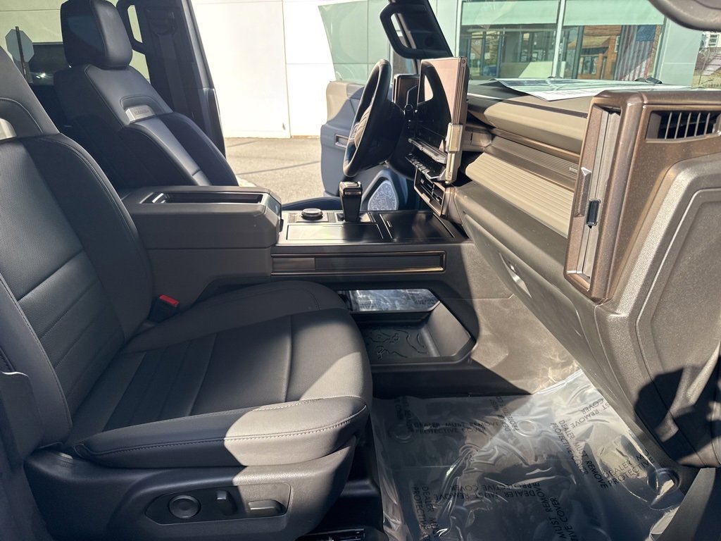 Used 2024 GMC Hummer EV 3X image 41