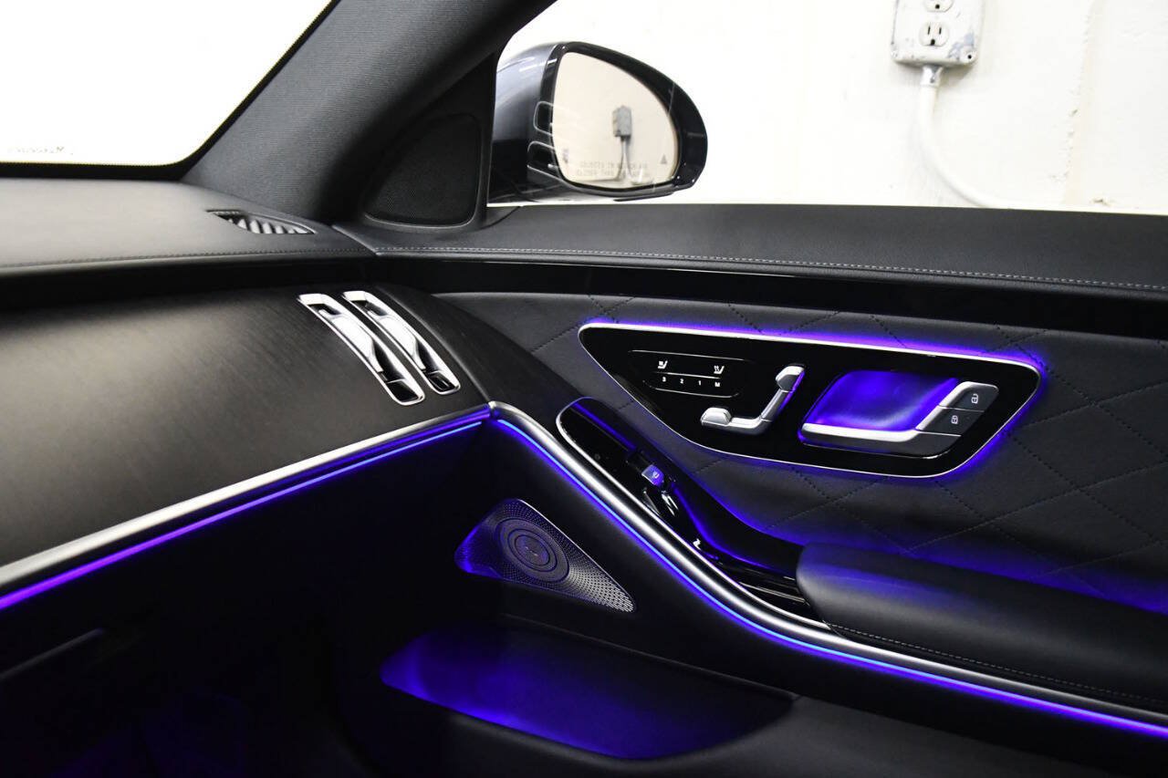 Used 2022 Mercedes-Benz S 580 4MATIC Sedan image 24