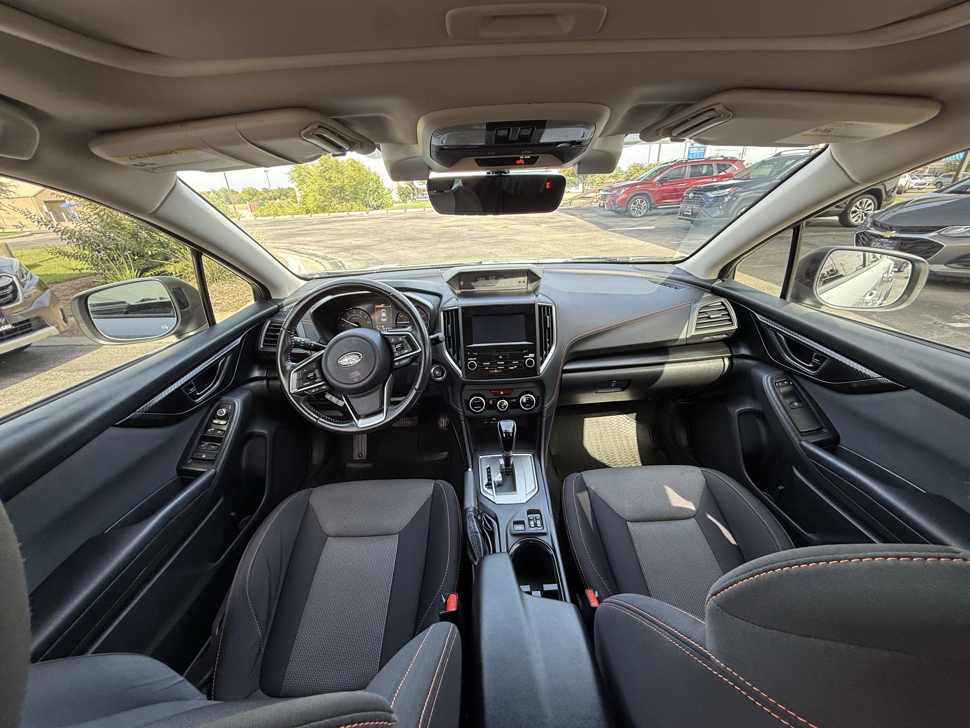 Used 2020 Subaru Crosstrek 2.0i Premium w/ Moonroof Package 1 AWD/4WD image 12