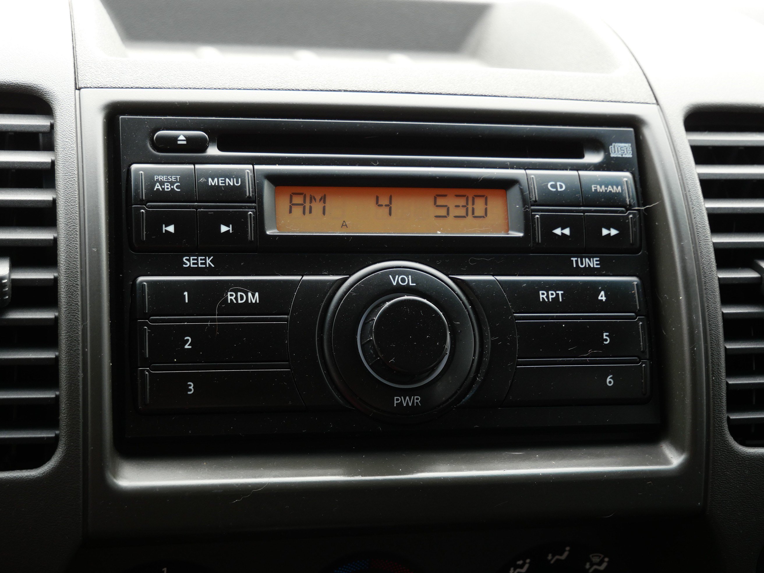 Used 2008 Nissan Xterra Off-Road AWD/4WD image 22