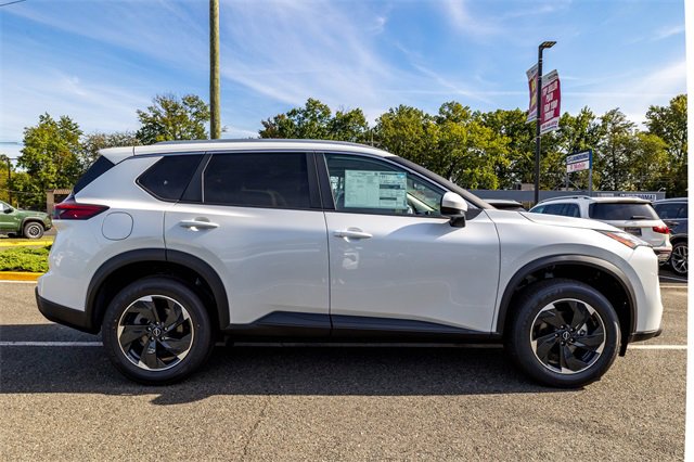 New 2026 Nissan Rogue SV w/ SV Premium Package image 4