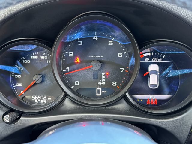 Used 2021 Porsche Macan AWD/4WD image 24