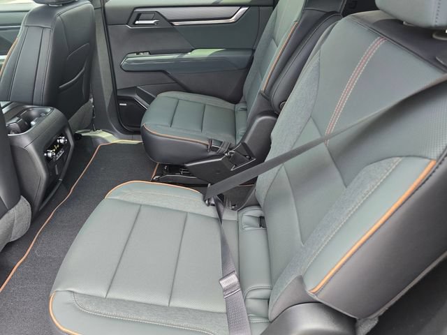 New 2026 GMC Acadia AT4 AWD/4WD image 10