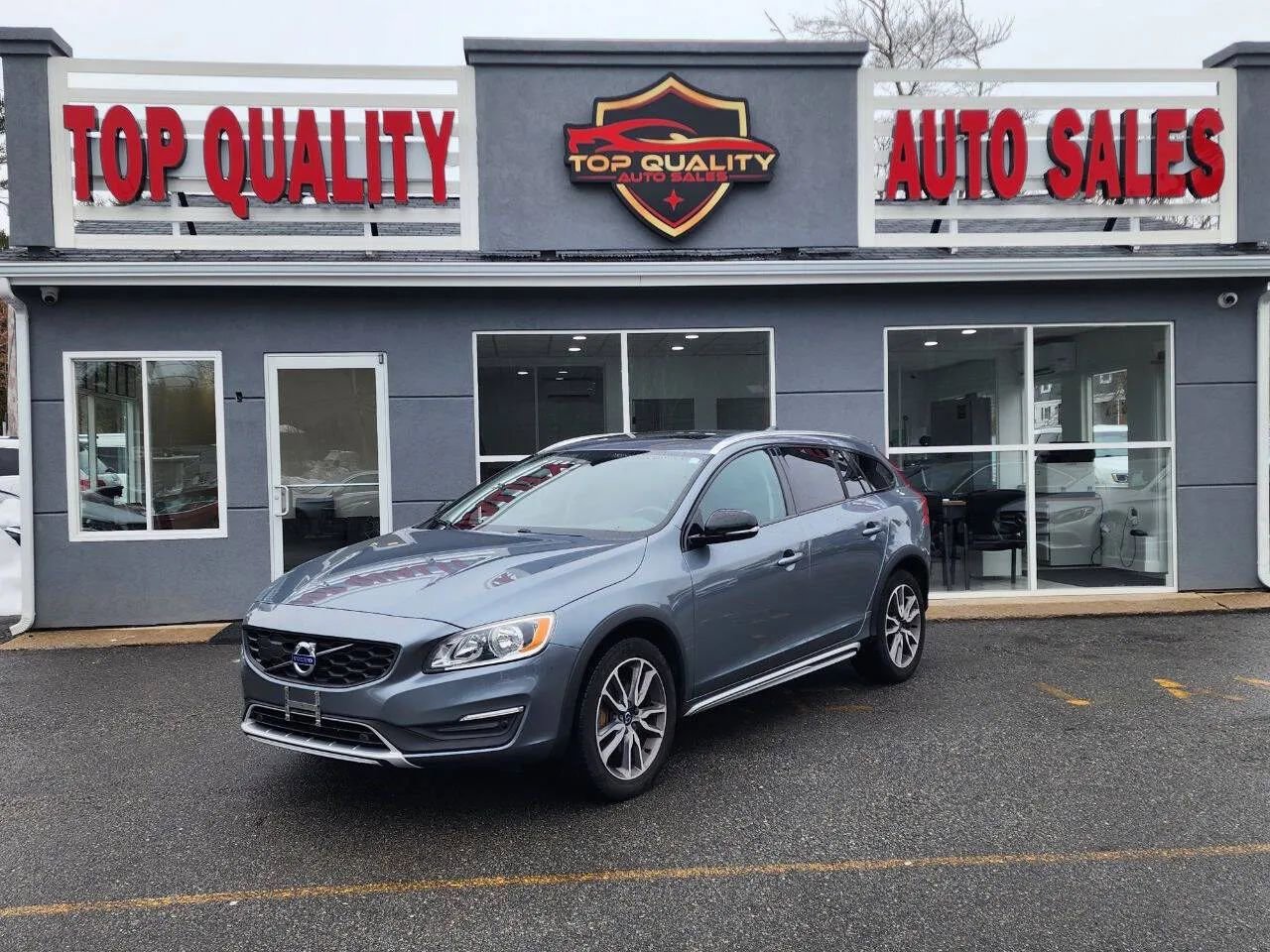 Used 2018 Volvo V60 T5 Cross Country
