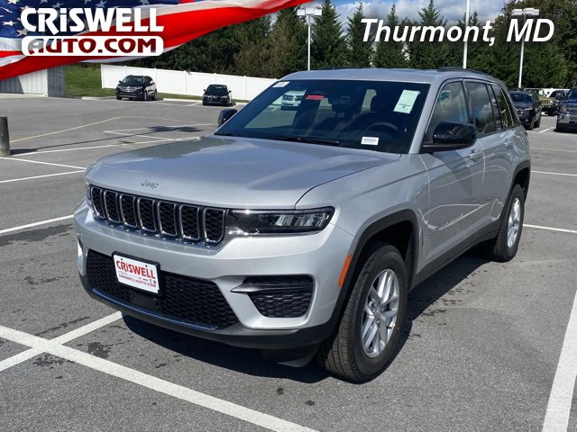 New 2025 Jeep Grand Cherokee Laredo